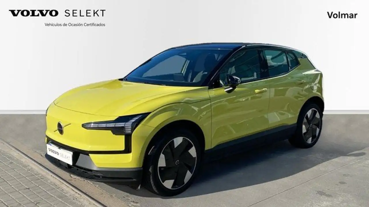 Volvo EX30 Single Extended Range Plus RWD — Barcelona, Barcelona