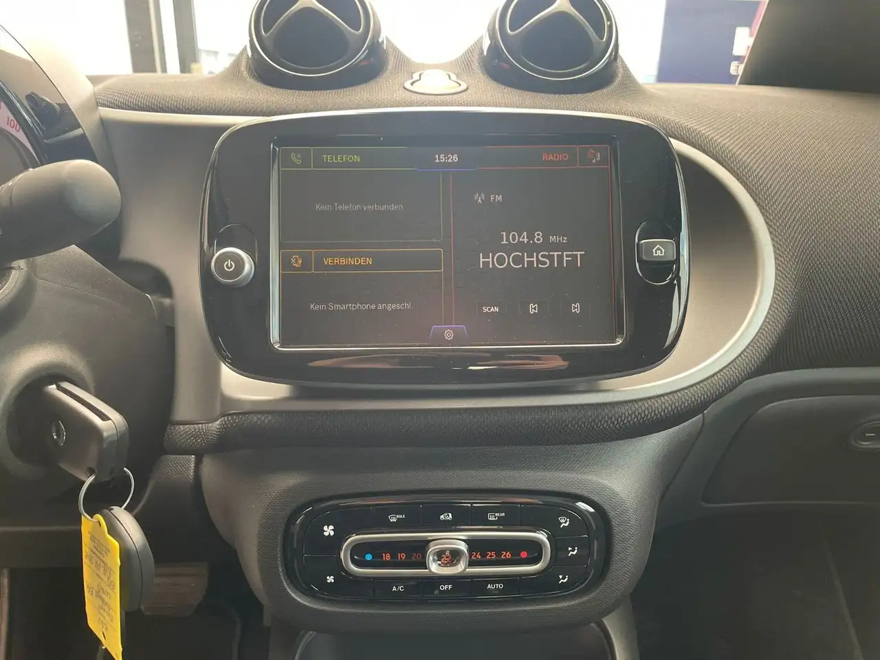 smart forTwo Cabrio EQ *LED *Kamera *22-kW-Bordl. — Galería del vehículo 5