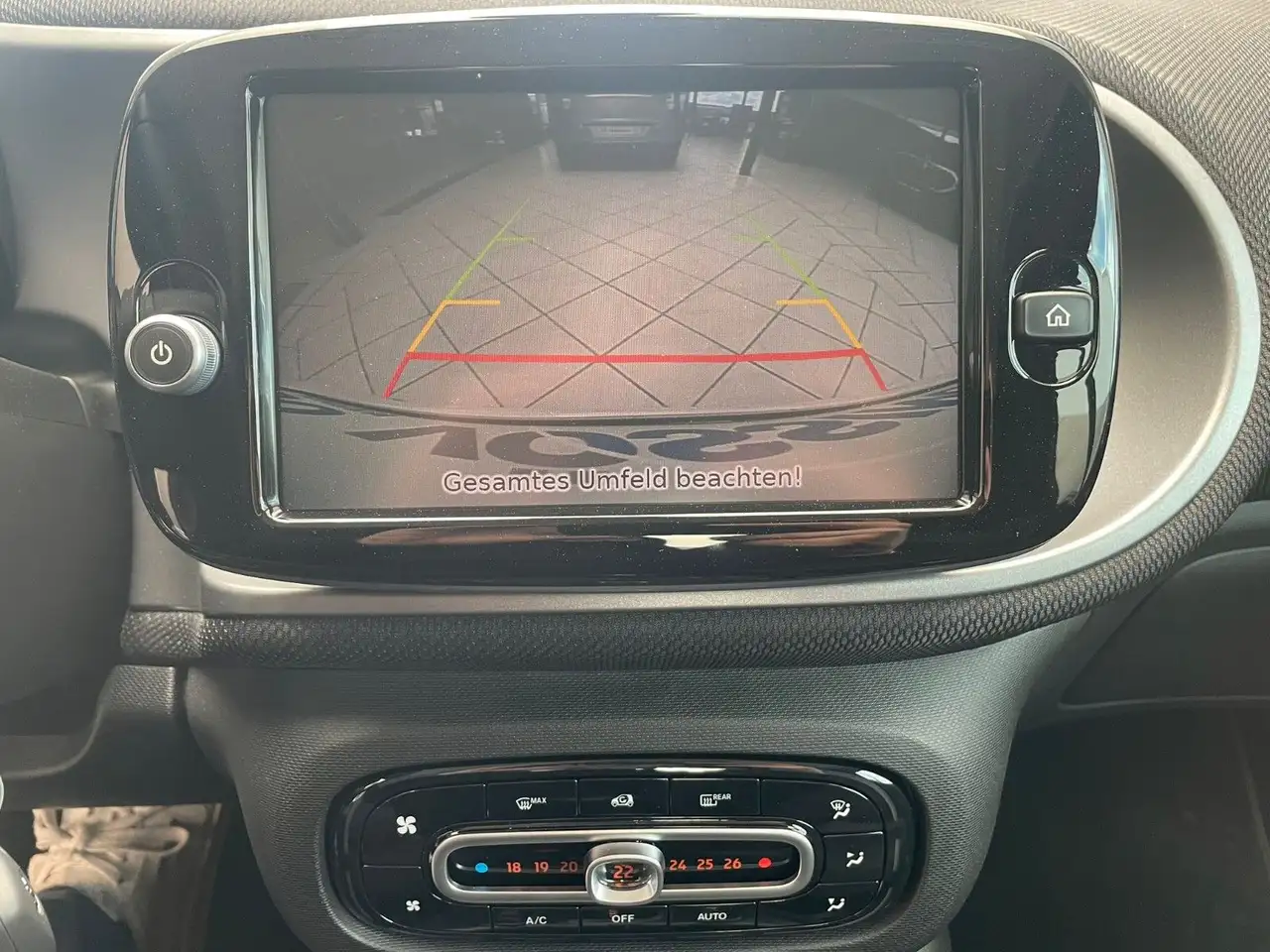 smart forTwo Cabrio EQ *LED *Kamera *22-kW-Bordl. — Galería del vehículo 6