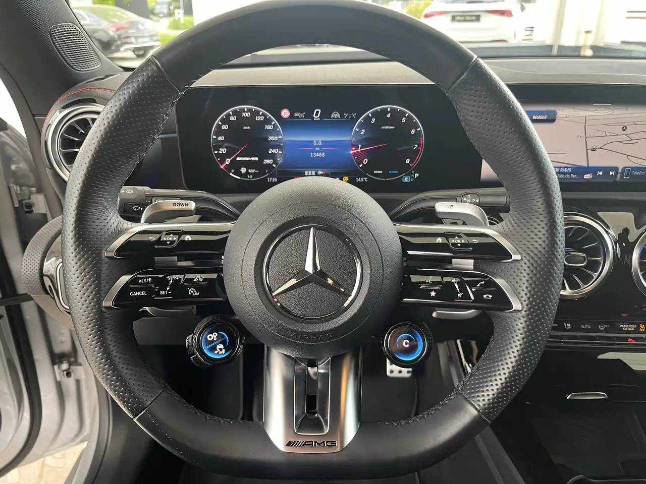Mercedes-Benz CLA 35 AMG CLA 35 AMG 4M SB Pano.-Dach/Distronic/Kamera/LED — معرض صور السيارة 13