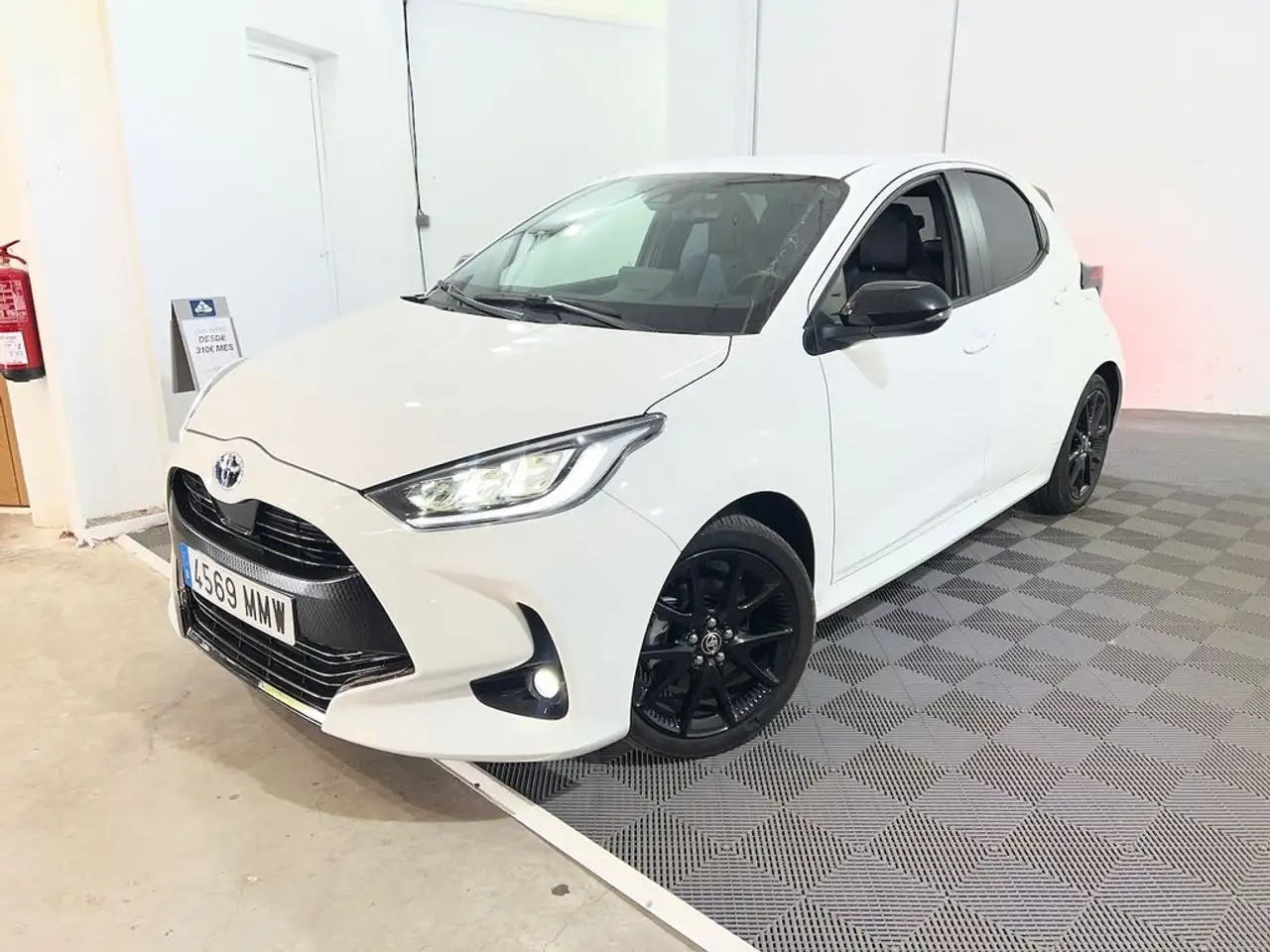 Toyota Yaris 120H 1.5 Active Plus — Málaga, Málaga