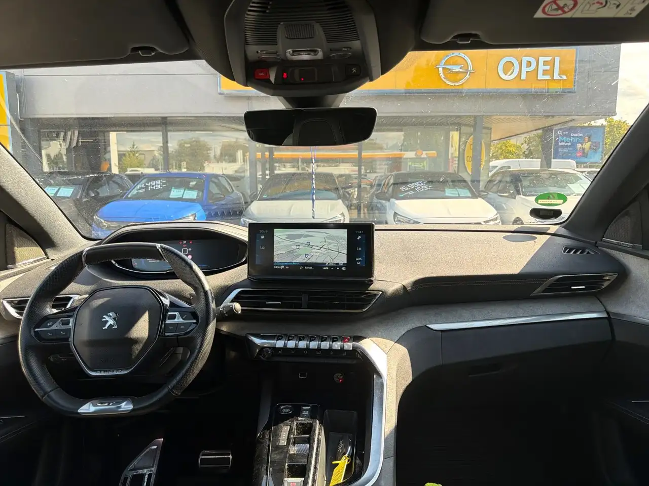 Peugeot 5008 GT 7-Sitzer ACC+LED+Navi+SHZ+Kam. — Vehicle gallery 8