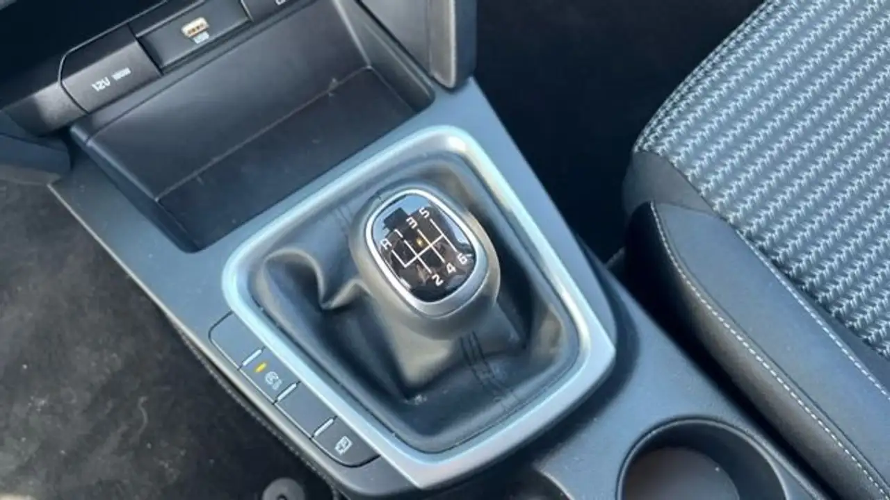 Kia Ceed / cee'd 1.0 T-GDI Drive 100 — معرض صور السيارة 16