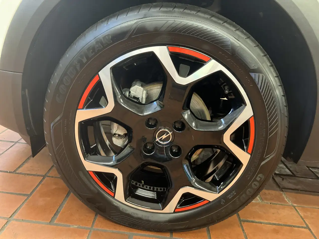 Opel Mokka 1.2 Turbo GS Line WinterPaket+Kamera — Vehicle gallery 18
