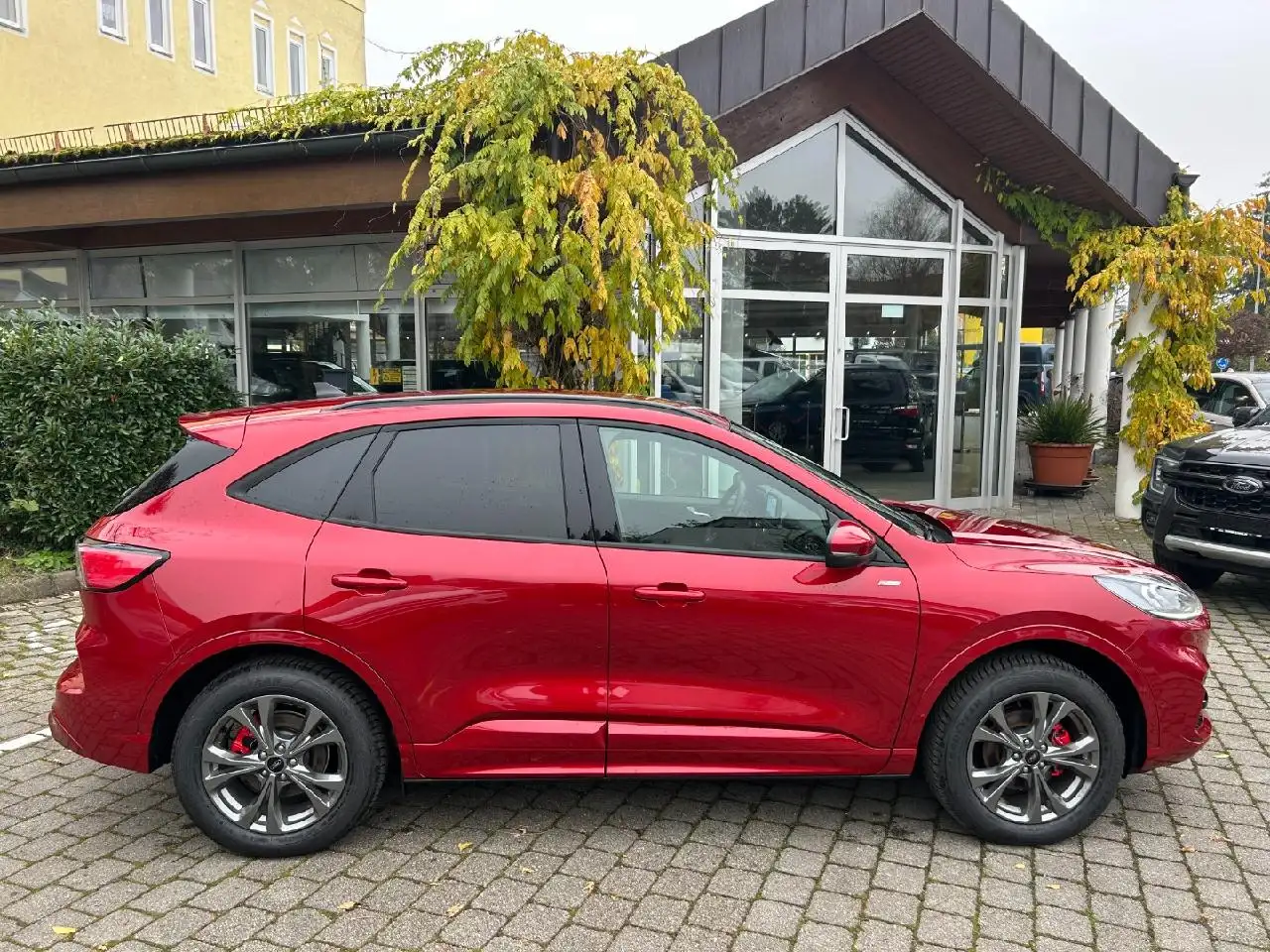 Ford Kuga Plug-In Hybrid ST-Line X — Galerie du véhicule 8