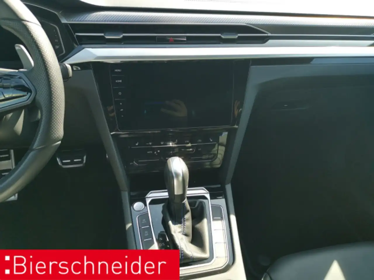 Volkswagen Arteon SB 2.0 TSI DSG 4Mo R AHK PANO LEDER 20 — معرض صور السيارة 15