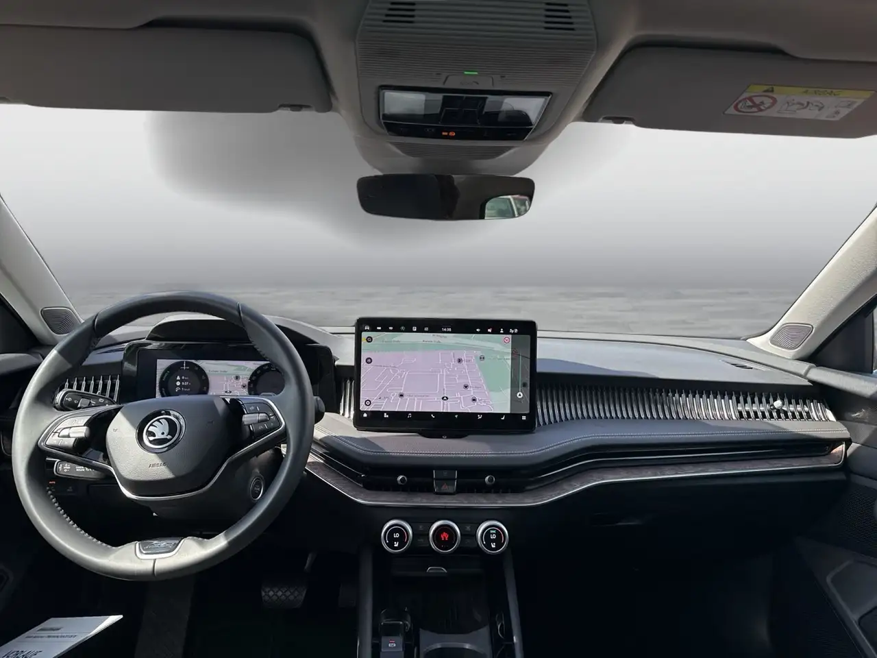 Skoda Superb Combi 1.5 iV L&K PANO CANTON AHK 360°CAM — معرض صور السيارة 5