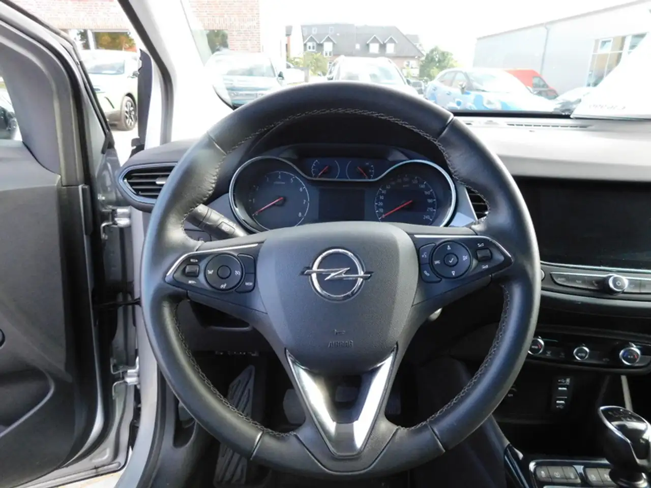Opel Crossland X Elegance Paket — Galería del vehículo 12
