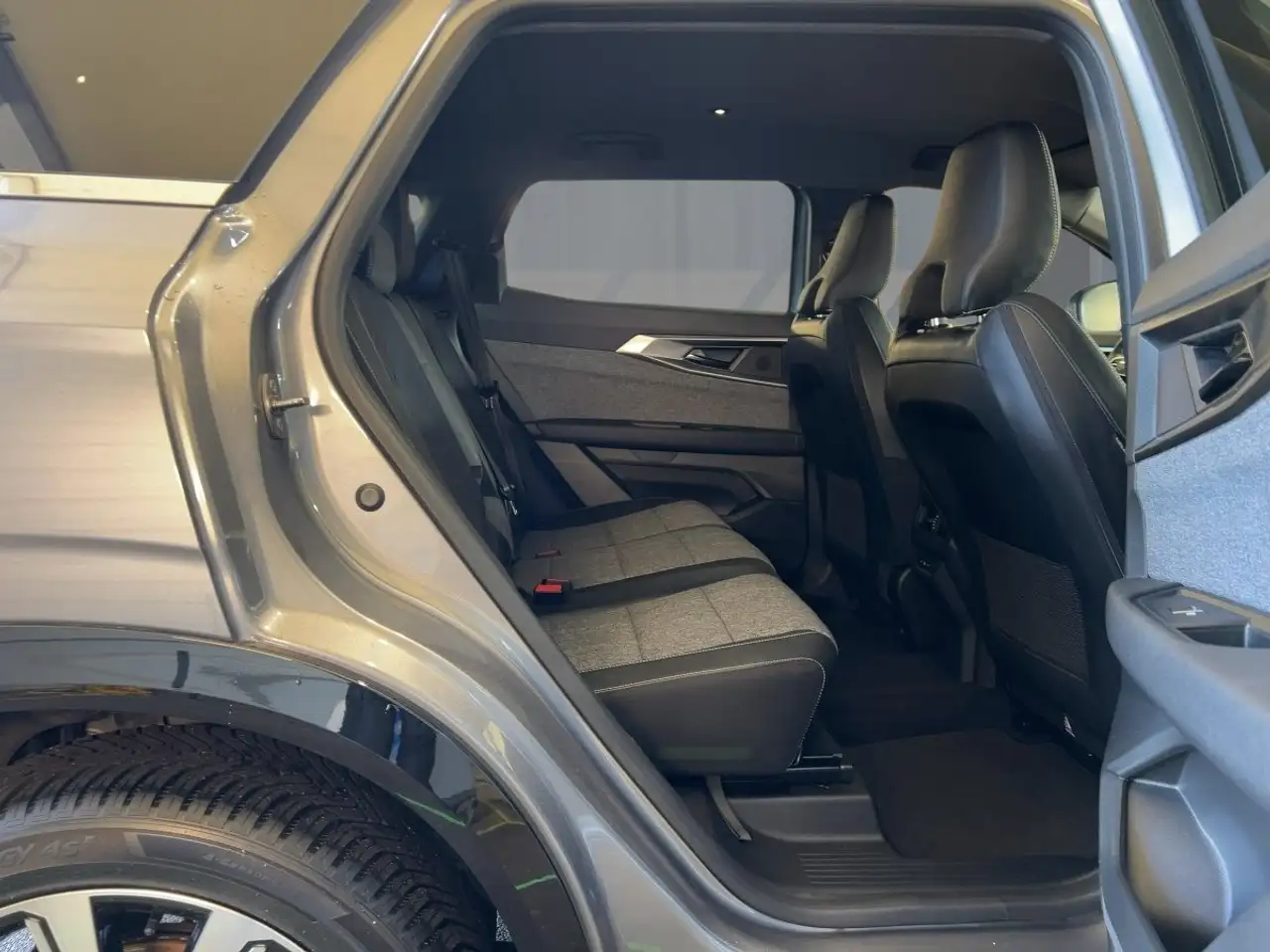 Renault Espace TECHNO E-TECH FULL HYBRID 200 7 SITZER — معرض صور السيارة 9