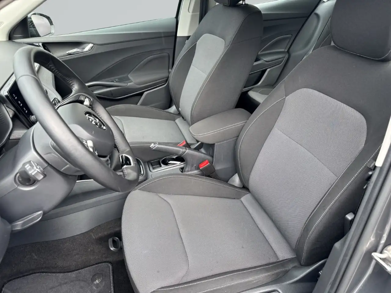 Skoda Fabia Selection 1,0 TSI 70 kW 5-Gang mech.*Klimaautomati — Galerie du véhicule 14