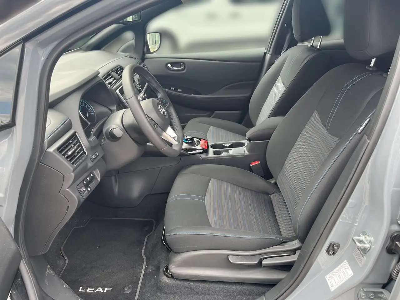 Nissan Leaf 39 kWh N-Connecta,Winter,LED,360Kamera,MY23 — معرض صور السيارة 7