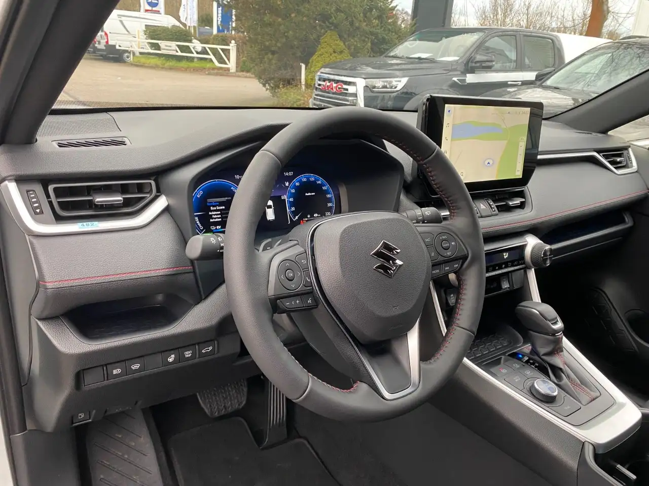 Suzuki Across PHEV/ALLRAD/Navi/Kamera — Galería del vehículo 6