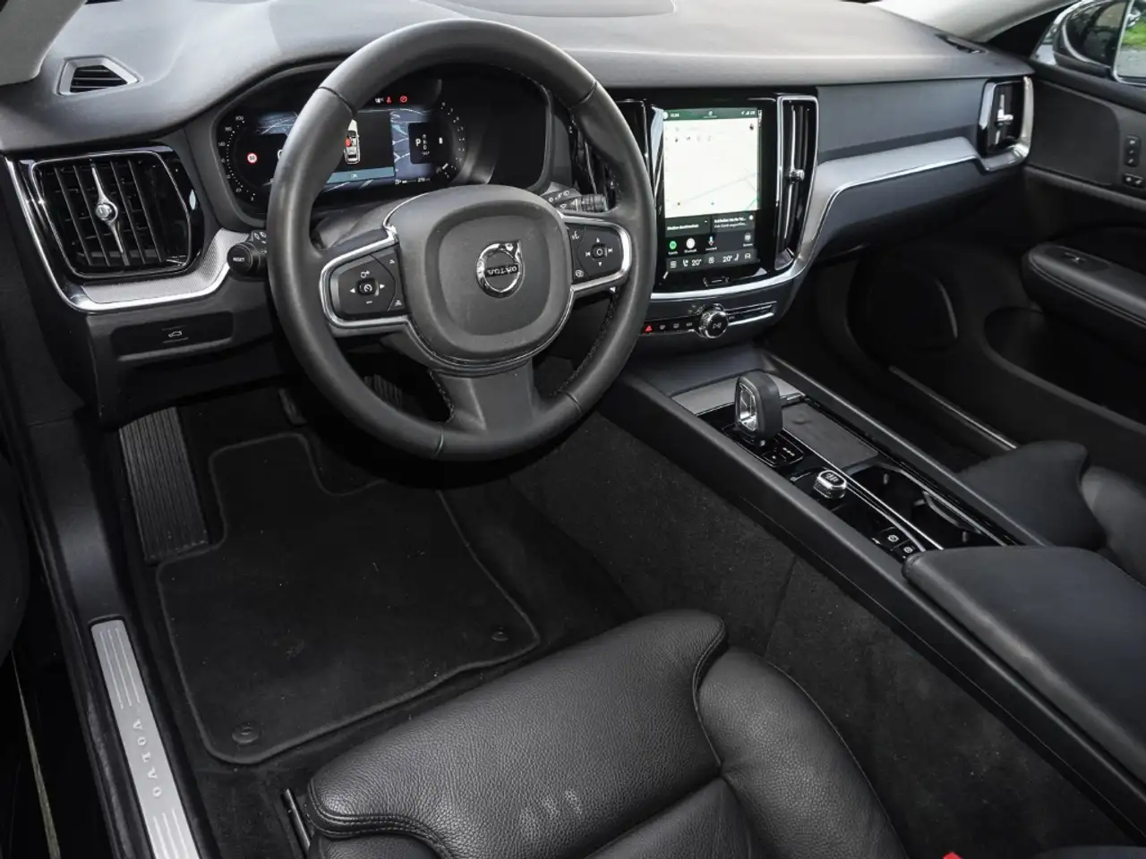 Volvo V60 Kombi Core B3 Benzin EU6d AHK Digitales Cockpit Me — Galería del vehículo 5