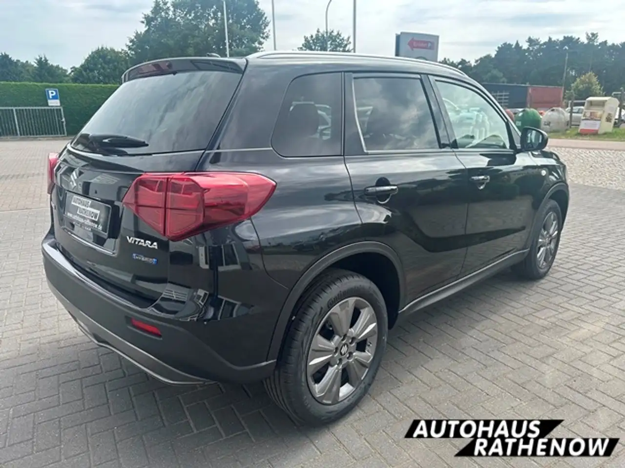 Suzuki Vitara 1.5 Hybrid Comfort Allrad — Galerie du véhicule 4