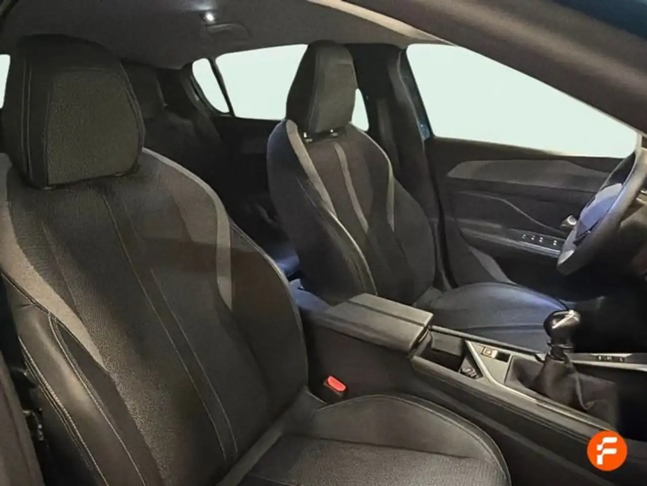 Peugeot 308 1.2 PureTech S&S Allure 130 — Galerie du véhicule 16