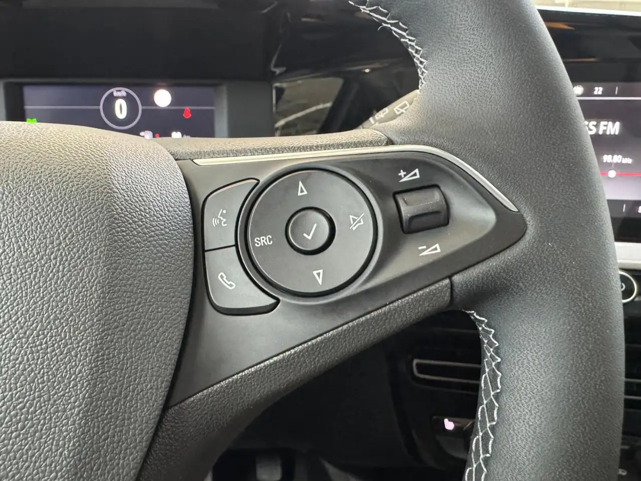 Opel Mokka 1.2 Turbo Elegance LED+SHZ+Winterp.+Kam. — Galería del vehículo 19