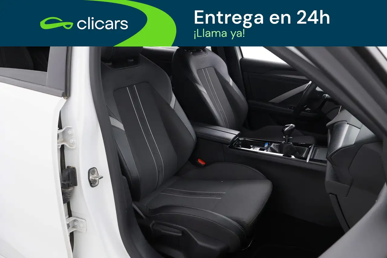 Opel Astra 1.2T XHT S/S GS 130 — Galería del vehículo 17