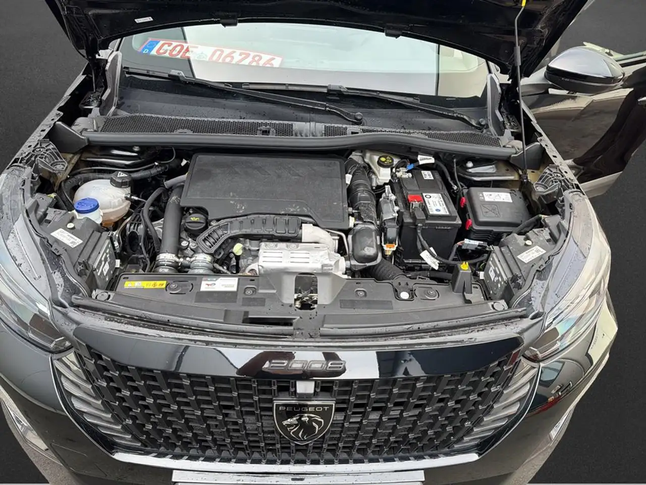Peugeot 2008 GT — معرض صور السيارة 8