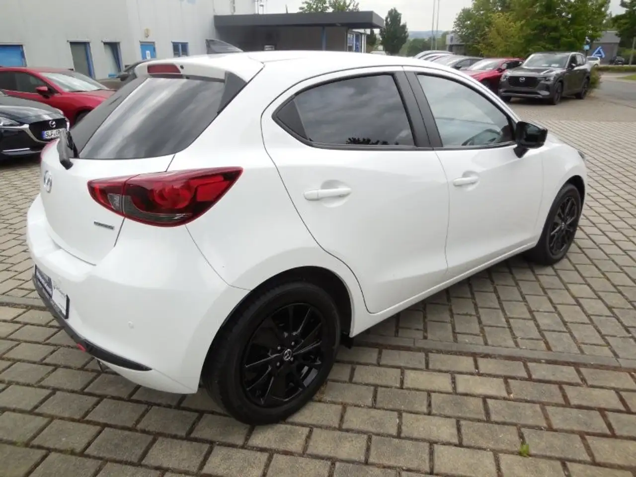 Mazda 2 1.5 e-SKYACTIV G 90PS HOMURA ...Sitz-& Lenkradheiz — معرض صور السيارة 6