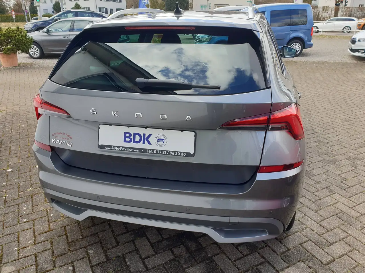 Skoda Kamiq Ambition 1.0 TSI Virtual Cockpit DAB+ Kamera SunSet — Galería del vehículo 2