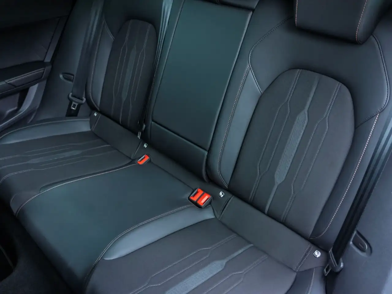 CUPRA Formentor VZ 4Drive Automatik Winterpaket NAVI — Galerie du véhicule 29