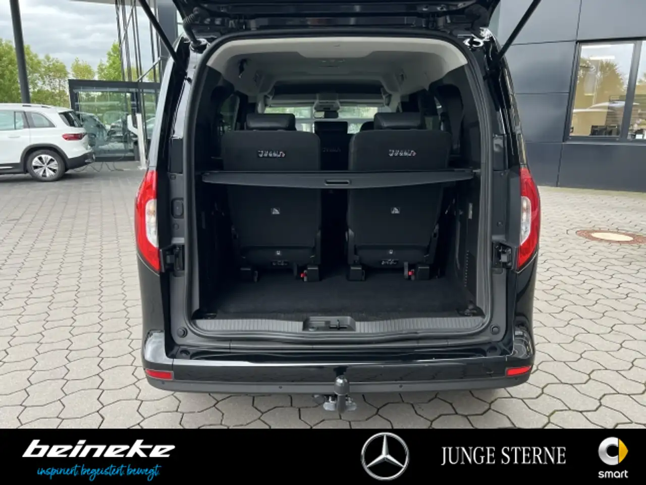 Mercedes-Benz T-Klasse T 180 Progressive lang 7Sitze+AHK+LED+Winter+CAM — Vehicle gallery 18