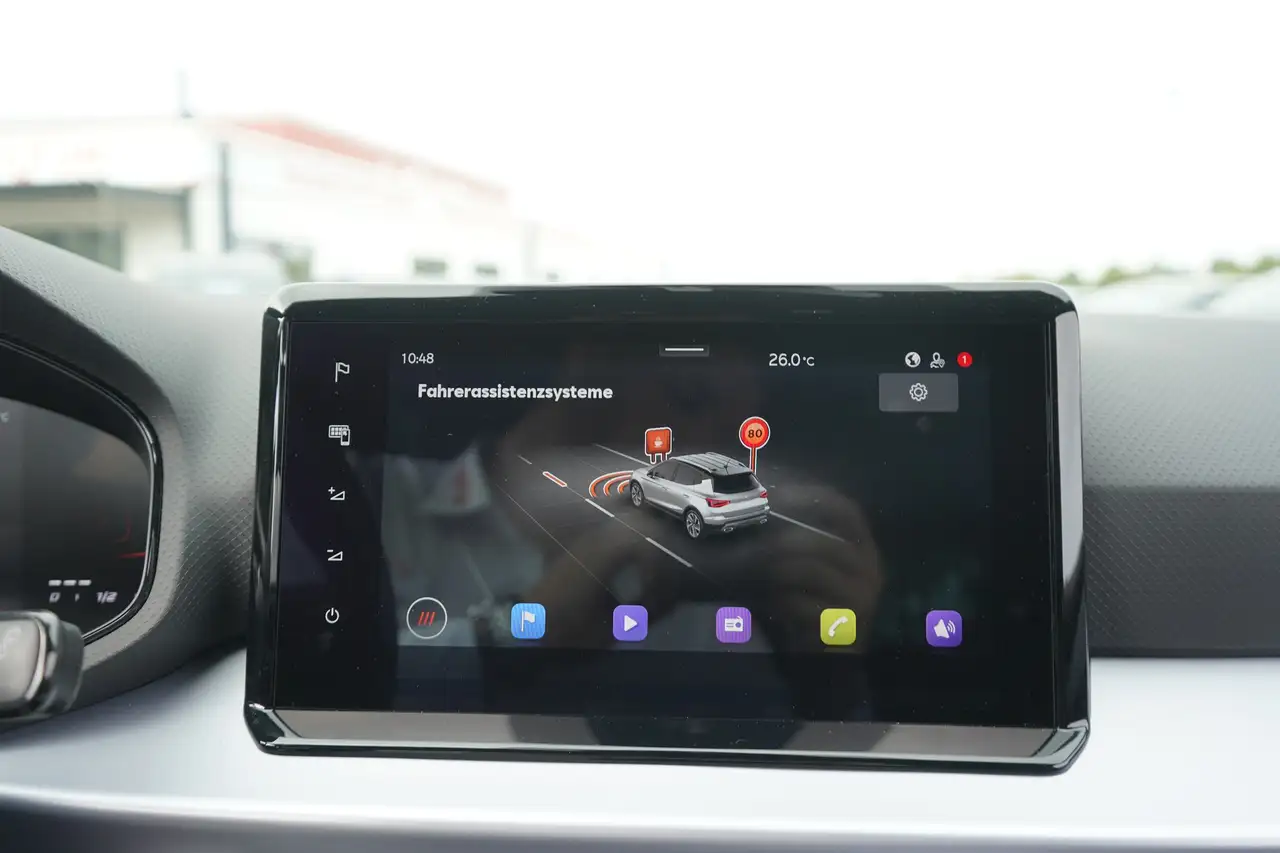 SEAT Arona 1.0 TSI FR LED PDC Virtual Cockpit Navi — معرض صور السيارة 15