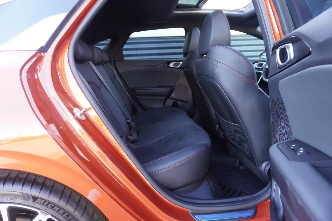 Kia ProCeed / pro_cee'd PROCEED GT PANORAMA|KAMERA|MEMORY|NAVI|JBL|LED| — Vehicle gallery 19