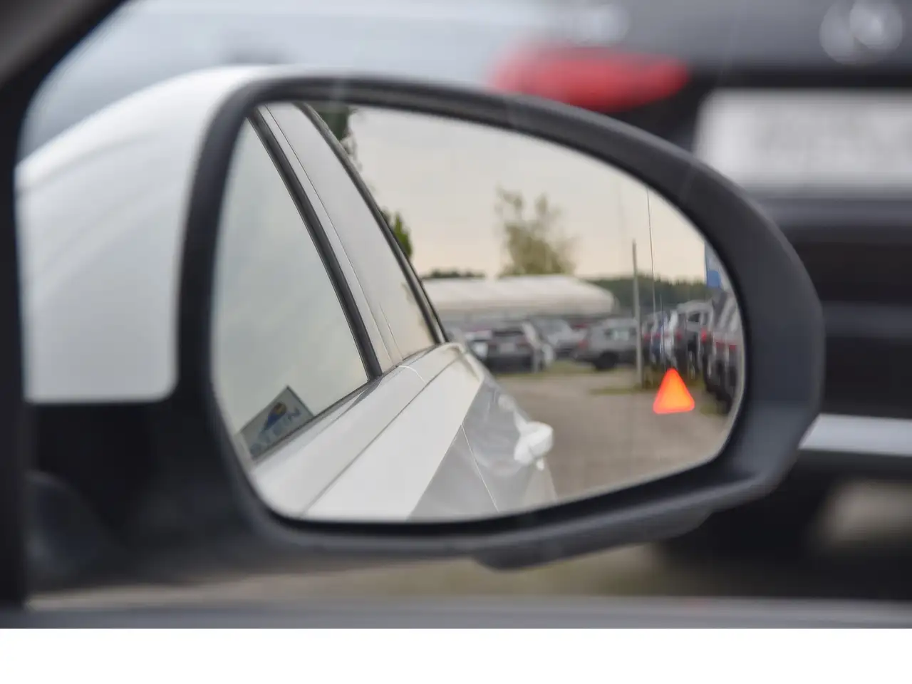 Mercedes-Benz C 200 T Avantgarde Advanced (Pano AK Spur Kamera — معرض صور السيارة 30