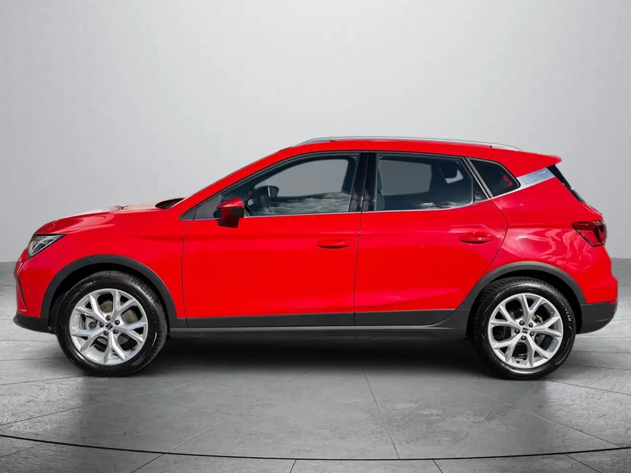 SEAT Arona 1,0 TSI FR-Line — معرض صور السيارة 4