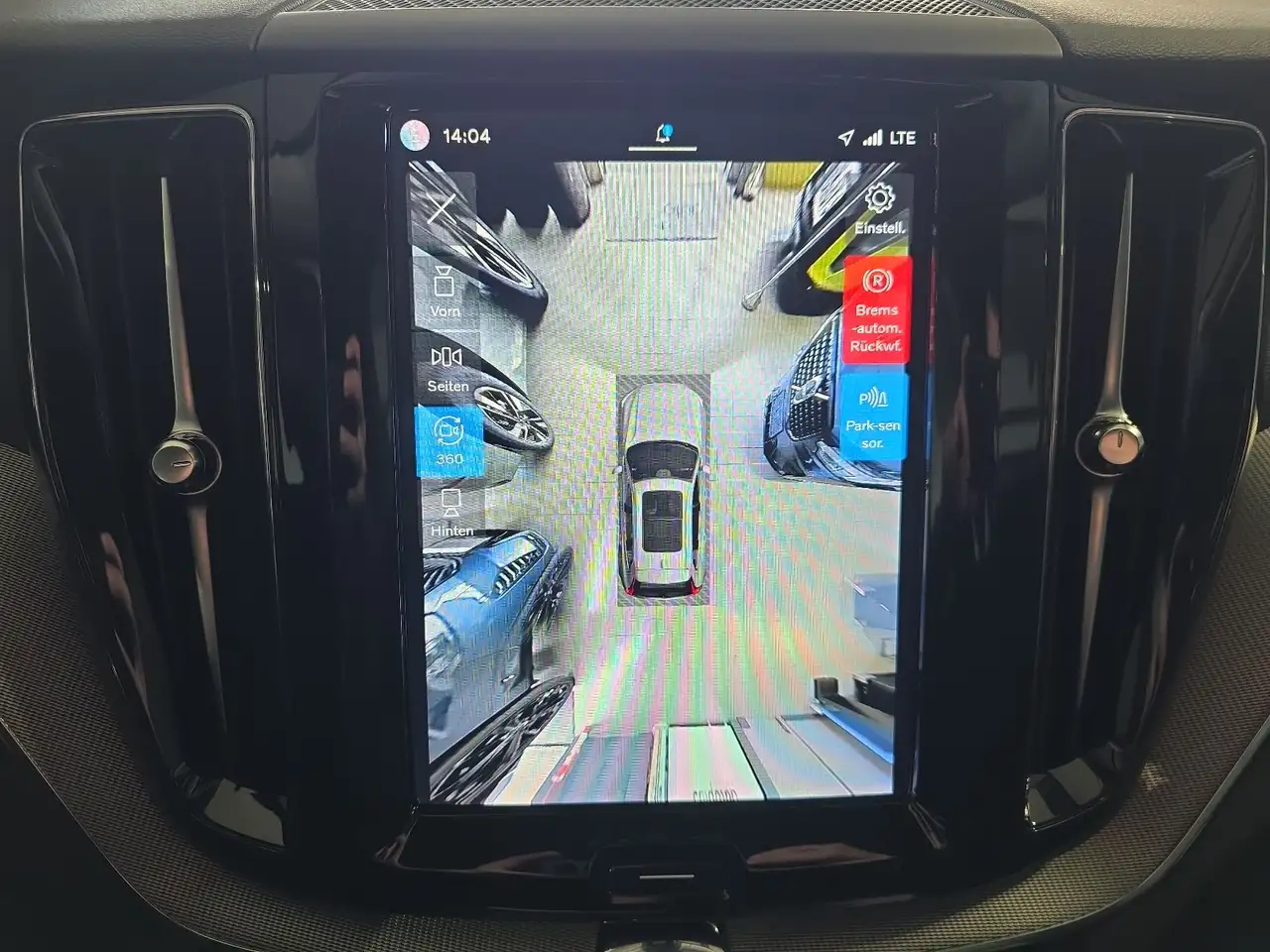 Volvo XC60 B4 Plus Dark ACC BLIS Pano 360° 21Zoll H/K — معرض صور السيارة 25
