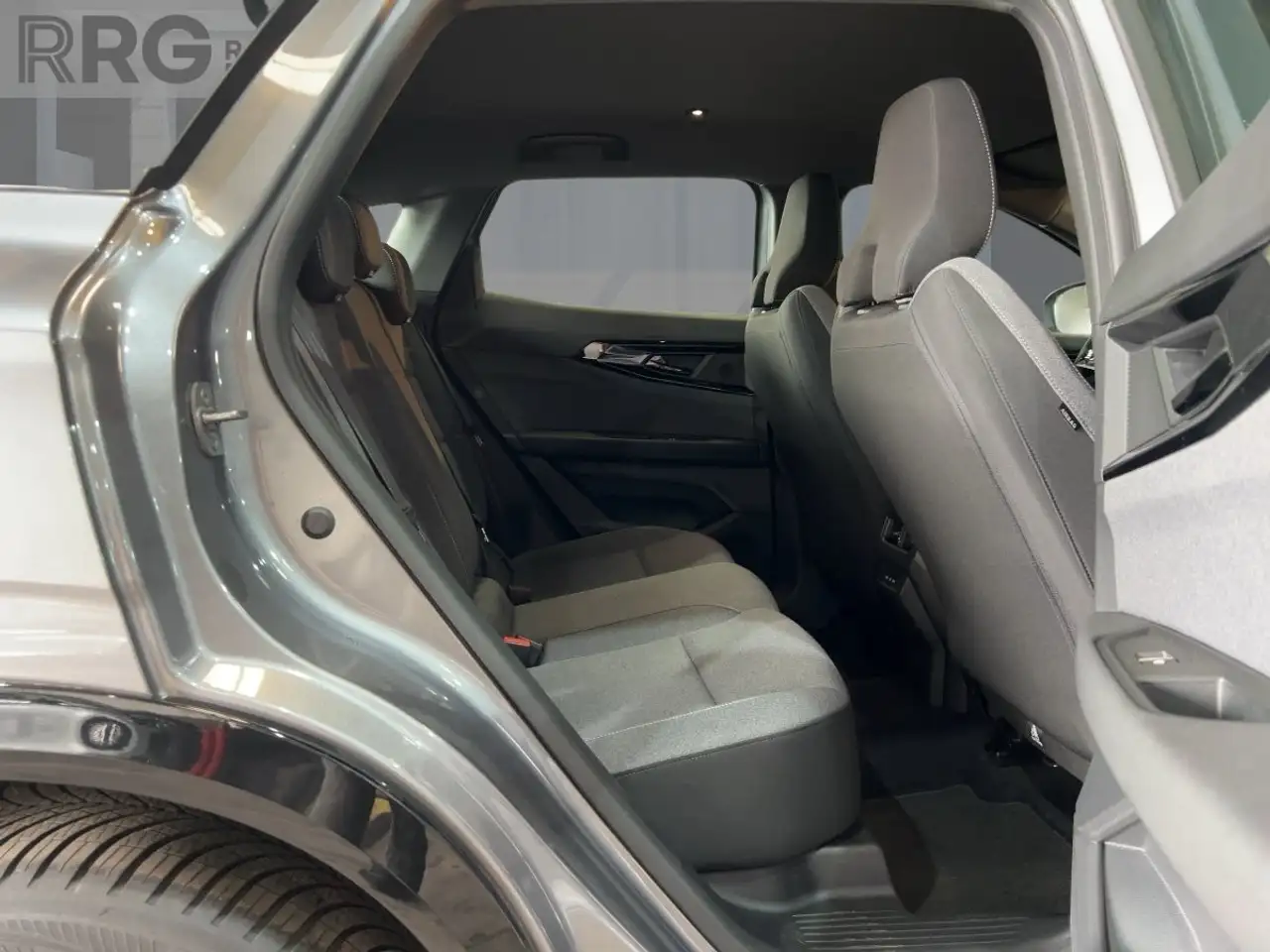 Renault Austral EVOLUTION TCe 160 AUTOMATIK SITZHEIZUNG — Vehicle gallery 9