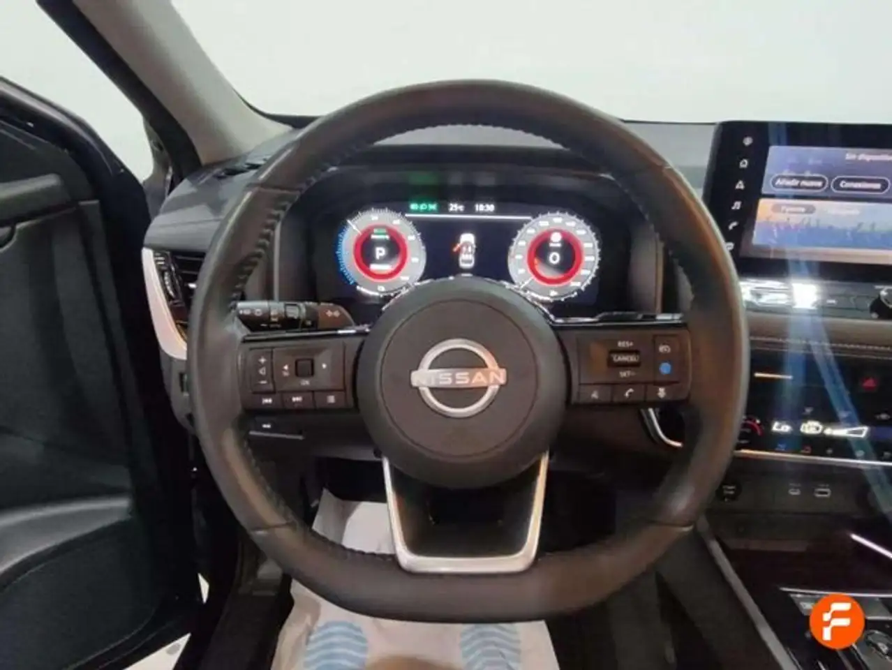 Nissan X-Trail 5pl 1.5 e-POWER 152kW 4x2 A/T N-Connecta — معرض صور السيارة 13