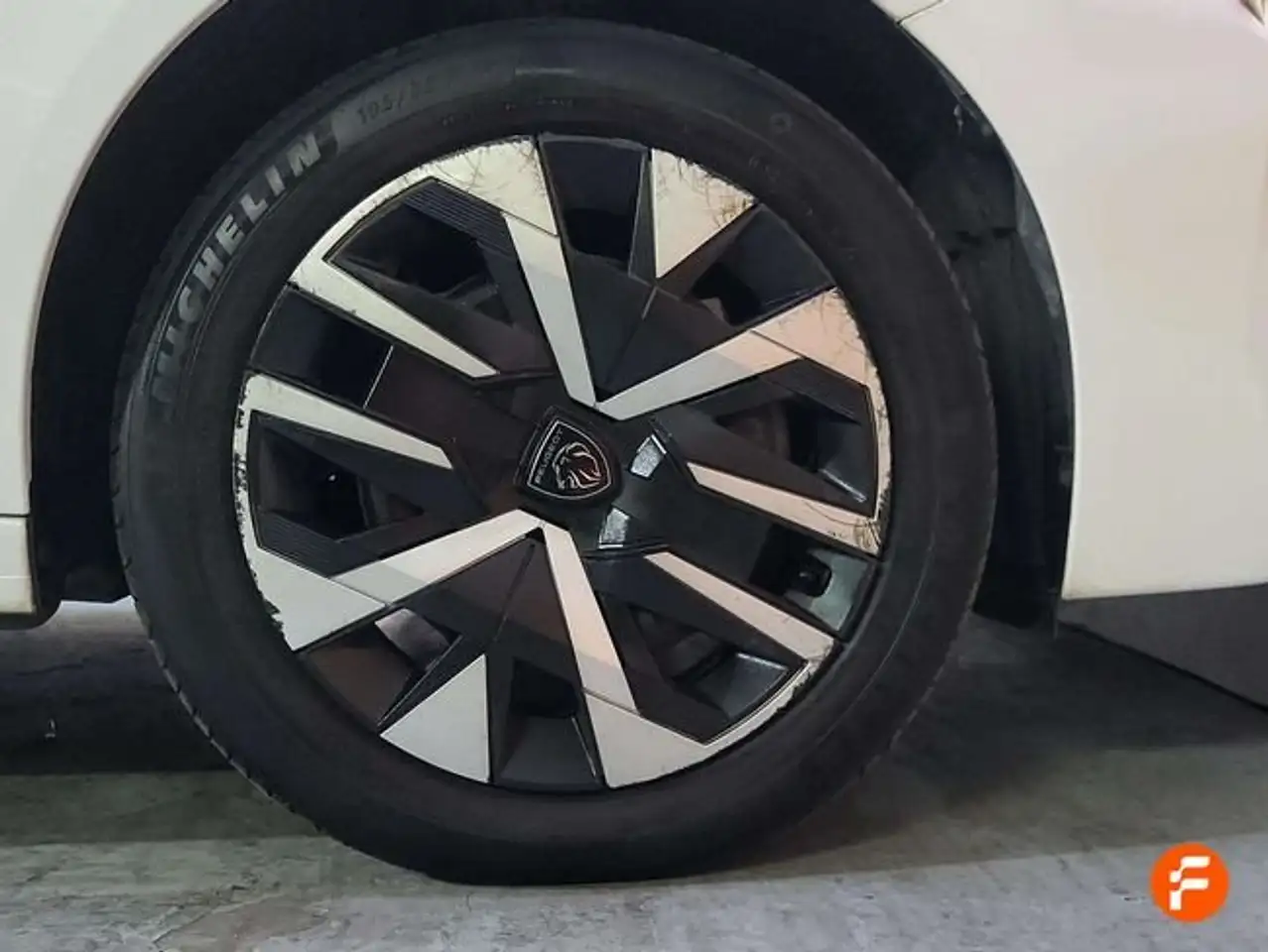 Peugeot 208 Style Gasolina 100 S&S 6 Vel MAN — معرض صور السيارة 20