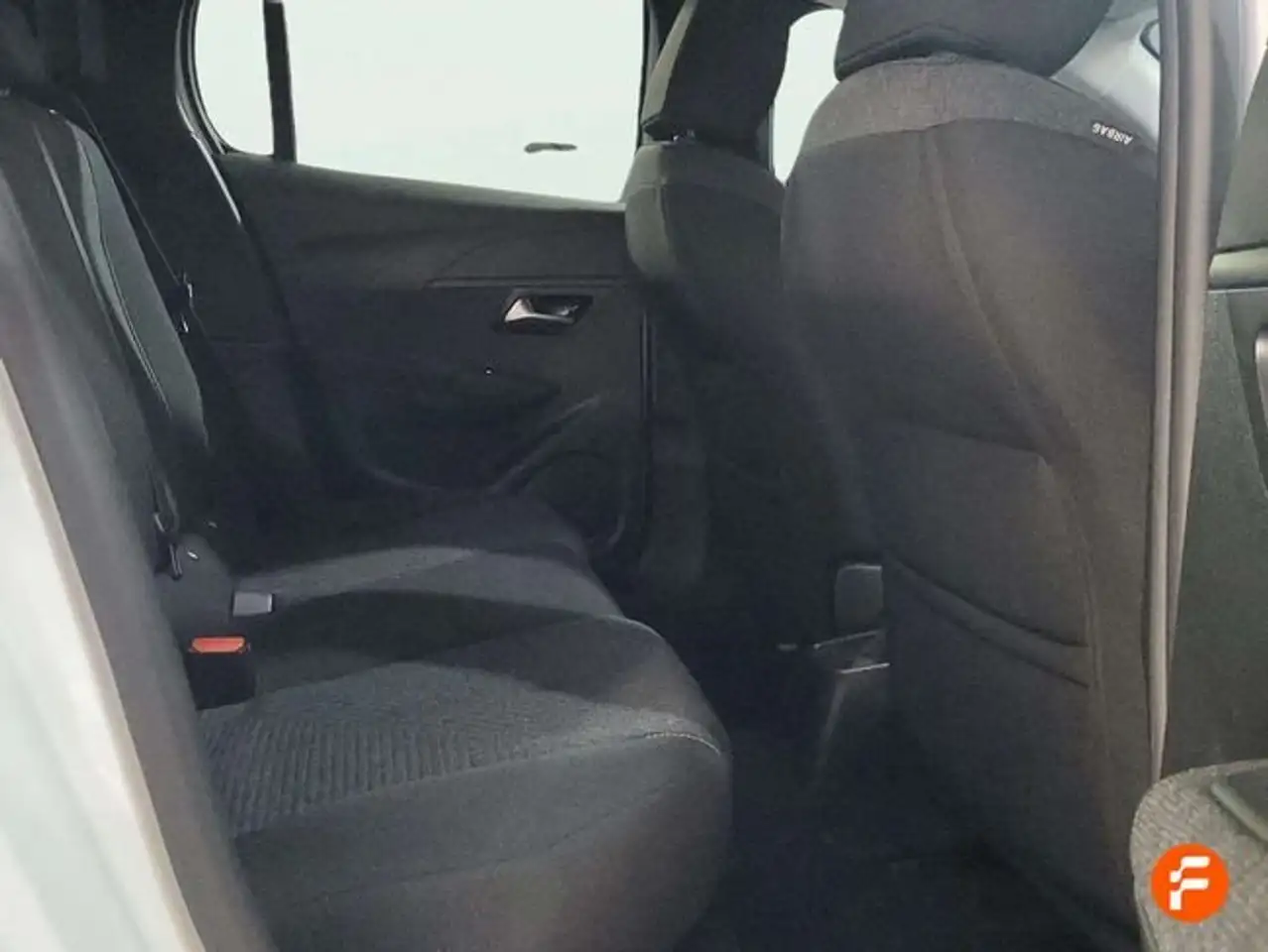 Peugeot 208 Style Gasolina 100 S&S 6 Vel MAN — معرض صور السيارة 11