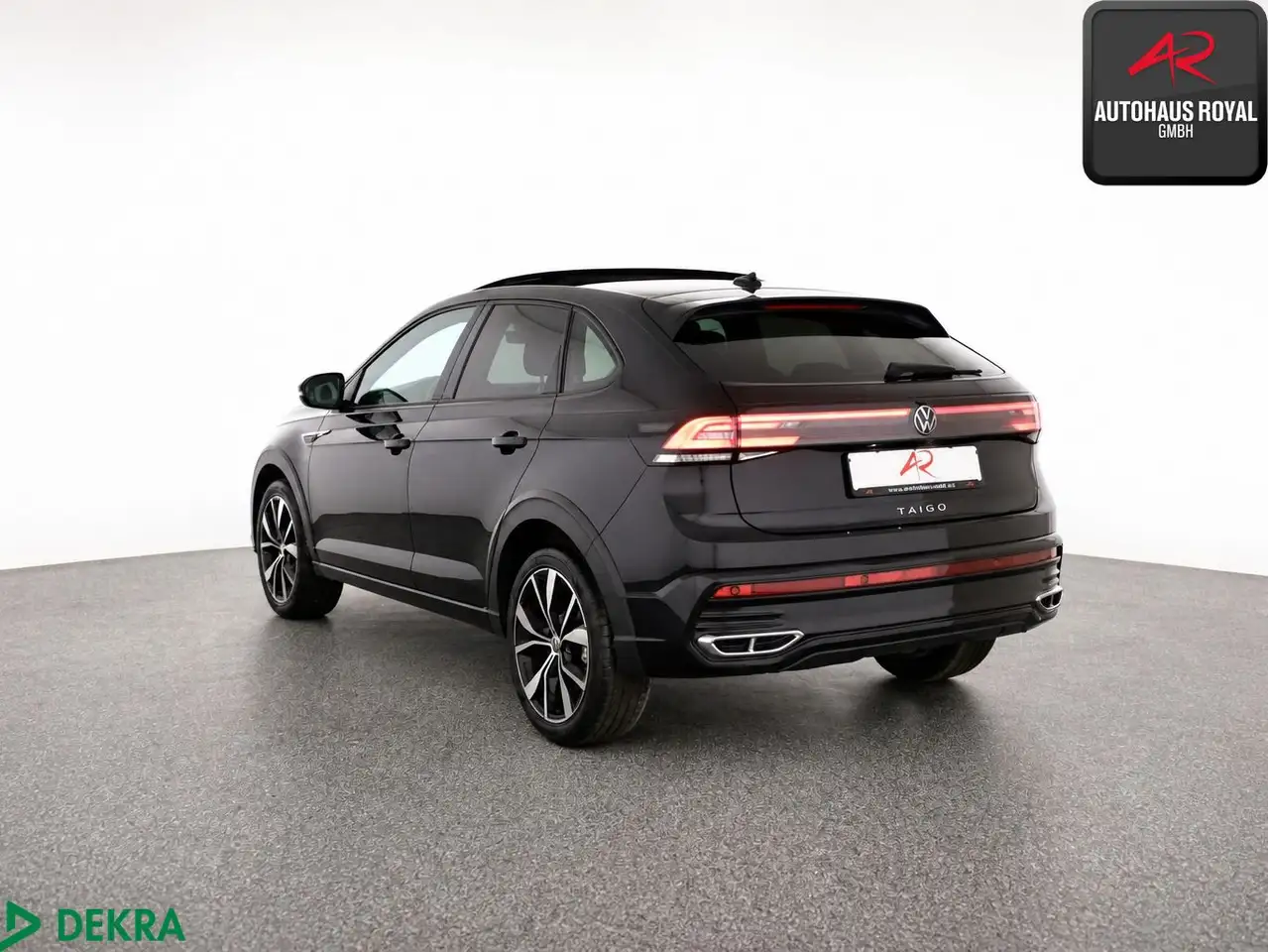 Volkswagen Taigo 1.5 TSI R LINE PANO,MATRIX,KEYLESS,ACC,SH — معرض صور السيارة 3
