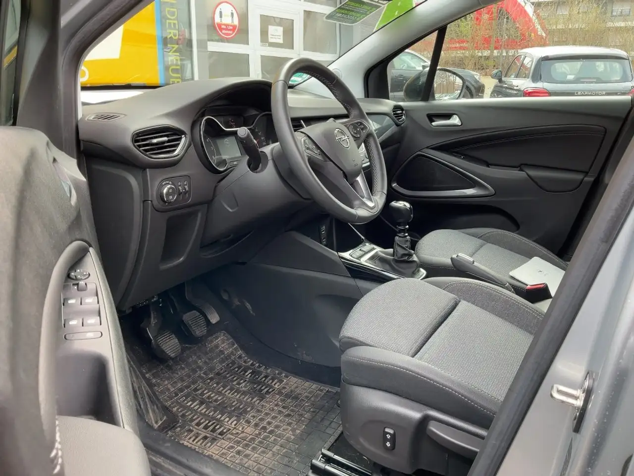 Opel Crossland 1.2 Turbo Elegance Paket LED+Navi+Kam. — Vehicle gallery 8