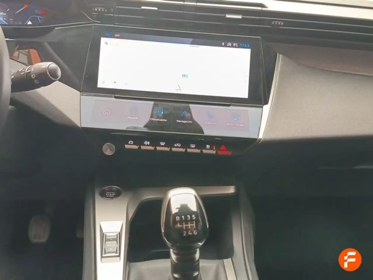 Peugeot 308 1.2 PureTech S&S Allure 130 — Galería del vehículo 11