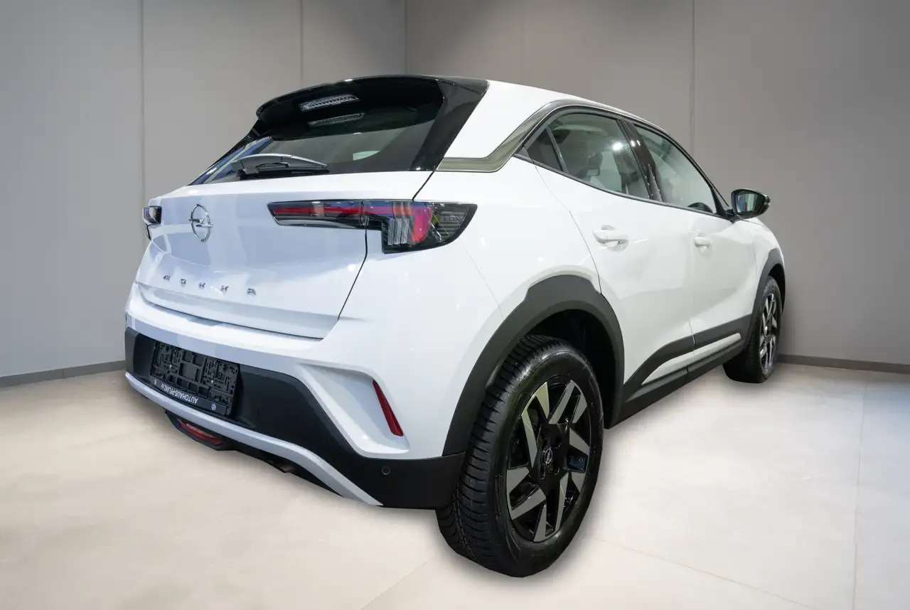 Opel Mokka Elegance 1.2 Direct Injection Turbo 100 PS MT6 *SHZ*ALLWETTER*KLIMA* — معرض صور السيارة 3