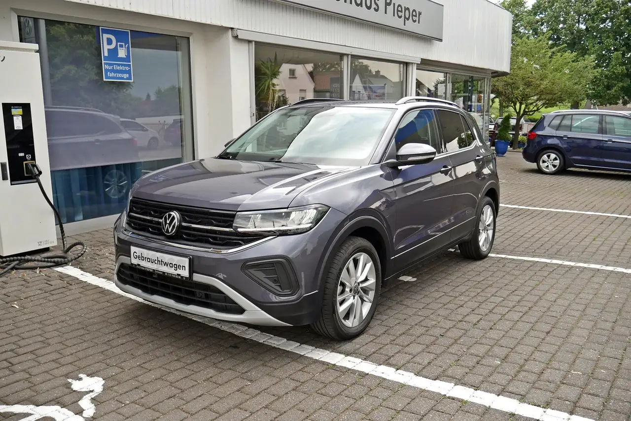 Volkswagen T-Cross 1.0 TSI Life Kamera App Light-Assist Climatroni... — Vehicle gallery 3