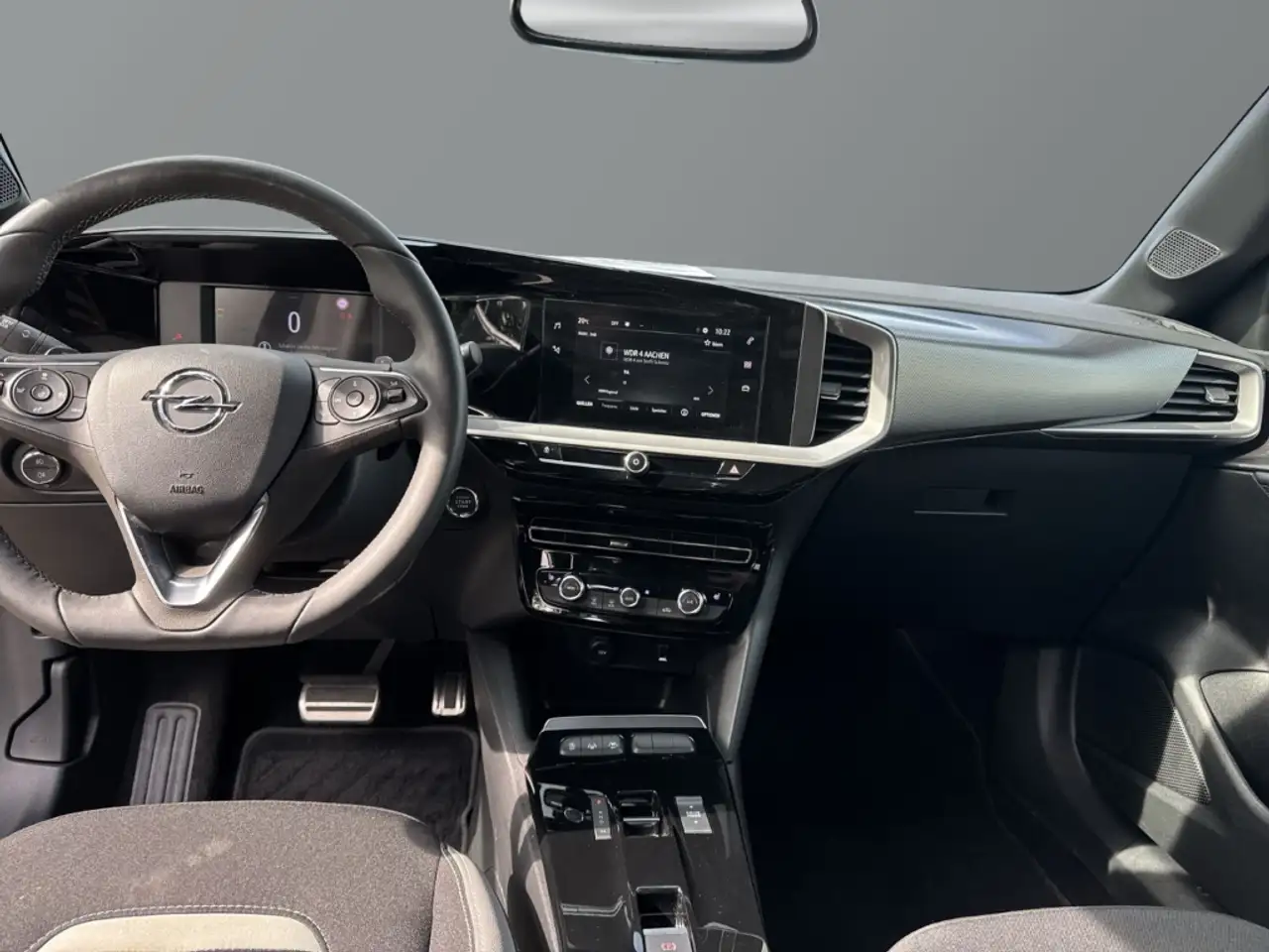 Opel Mokka GS Line 1.2 130PS ACC SHZ LenkradHZG Rückfahrkam. — Vehicle gallery 15