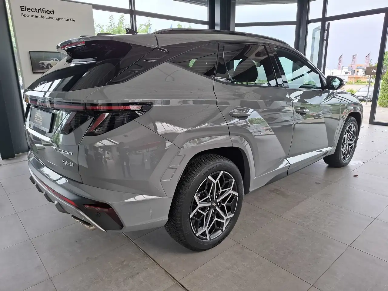 Hyundai TUCSON Hybrid 1.6 T-GDi 230 PS 6-AT 2WD N Line — Vehicle gallery 6