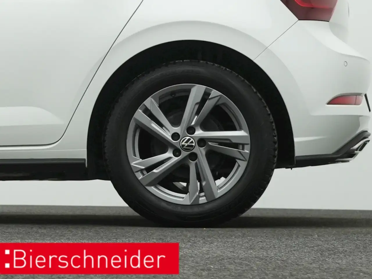 Volkswagen Polo 1.0 TSI R-Line IQ.DRIVE NAVI KAMERA ACC — معرض صور السيارة 28