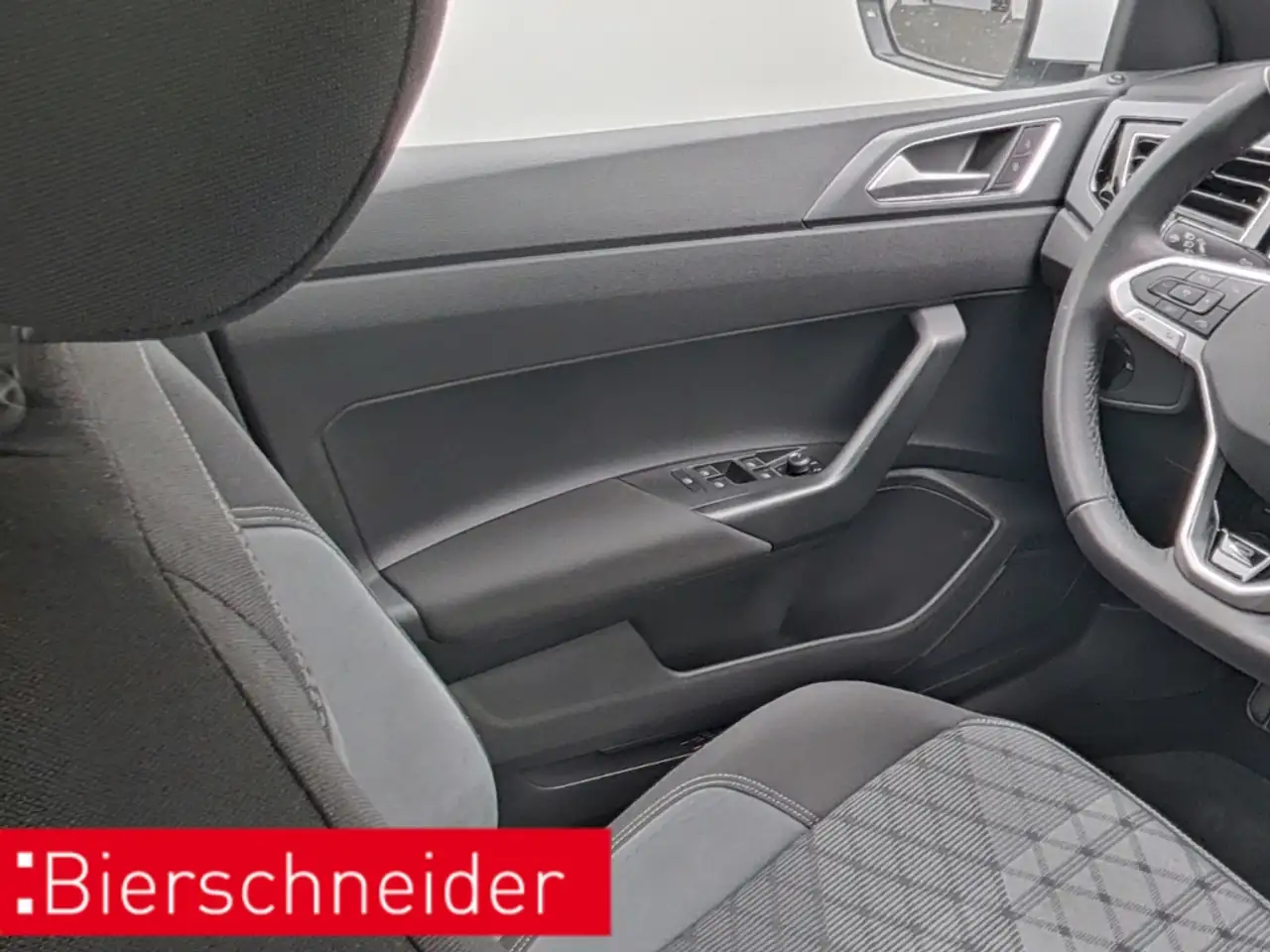 Volkswagen Polo 1.0 TSI R-Line IQ.DRIVE NAVI KAMERA ACC — معرض صور السيارة 14