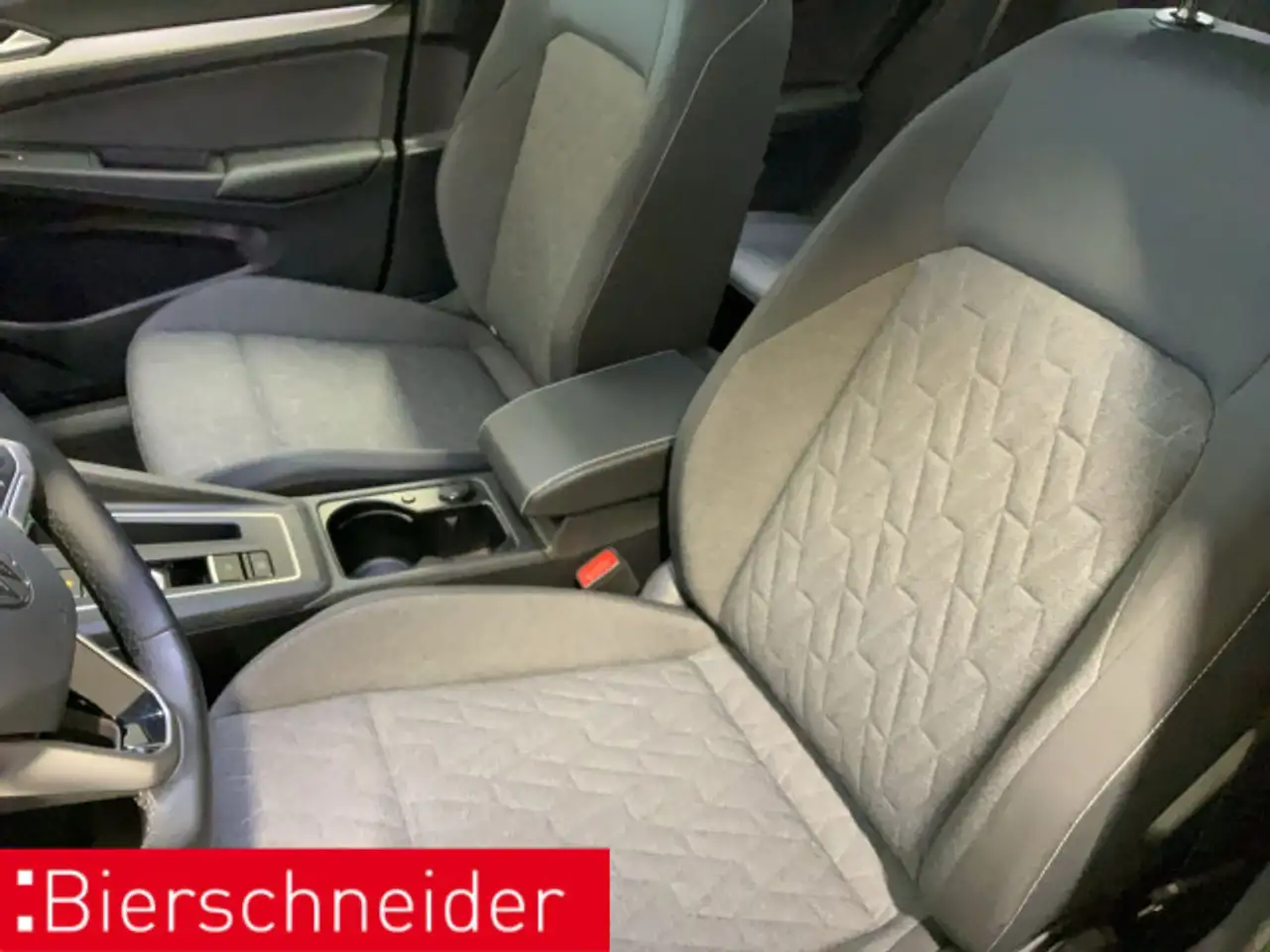 Volkswagen Golf 8 1.0 eTSI DSG Move LED SHZ PDC ALU APP — Galerie du véhicule 10