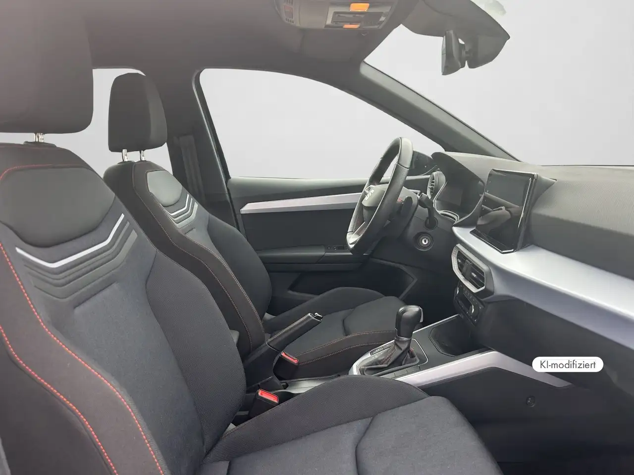 SEAT Arona FR 1.0 TSI LED KLIMA NAVI SITZHEIZUNG — Galerie du véhicule 4