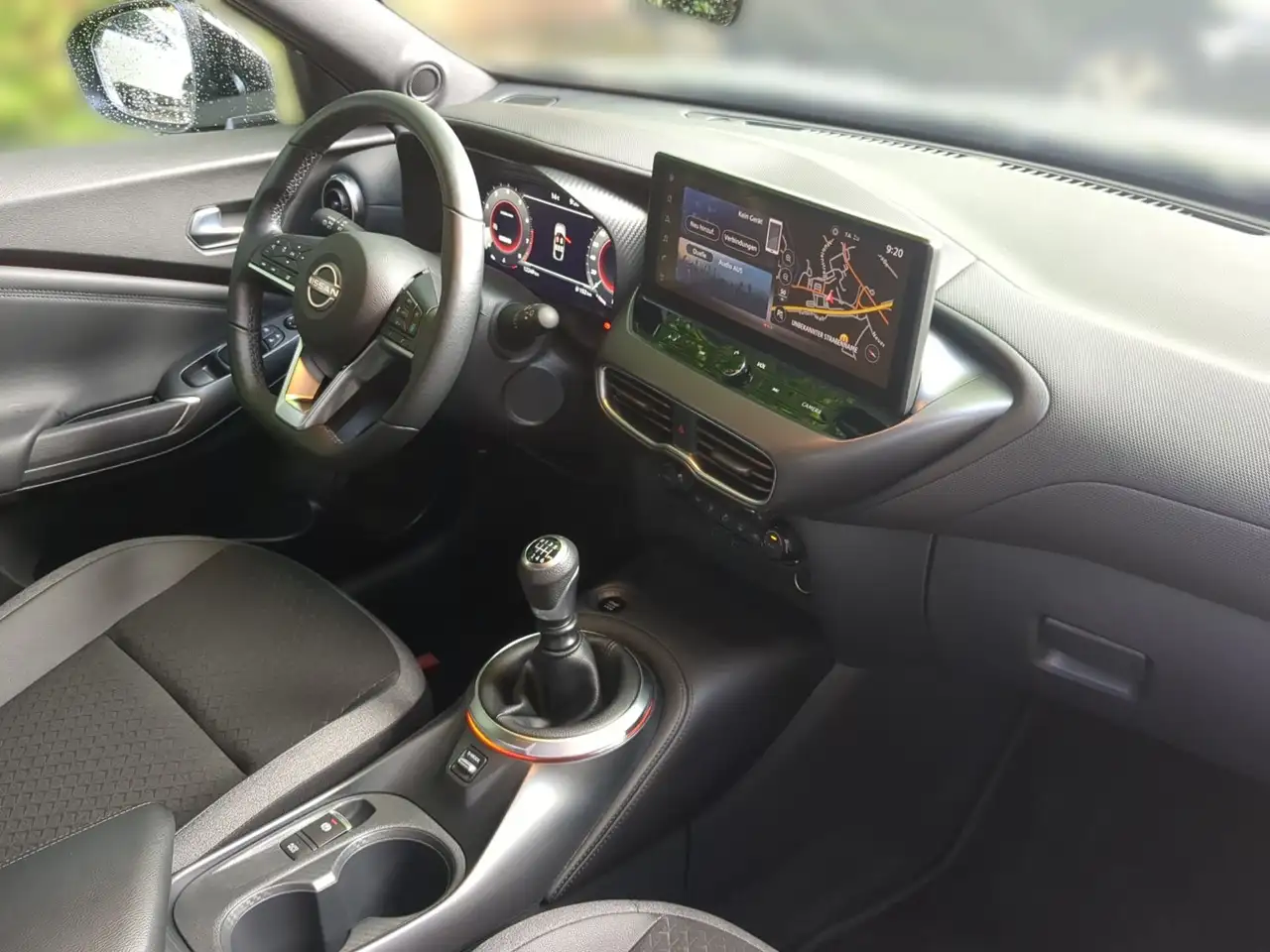 Nissan Juke 1.0 DIG-T N-Connecta ACC+LED+360+Kam.+PDC — Galerie du véhicule 12