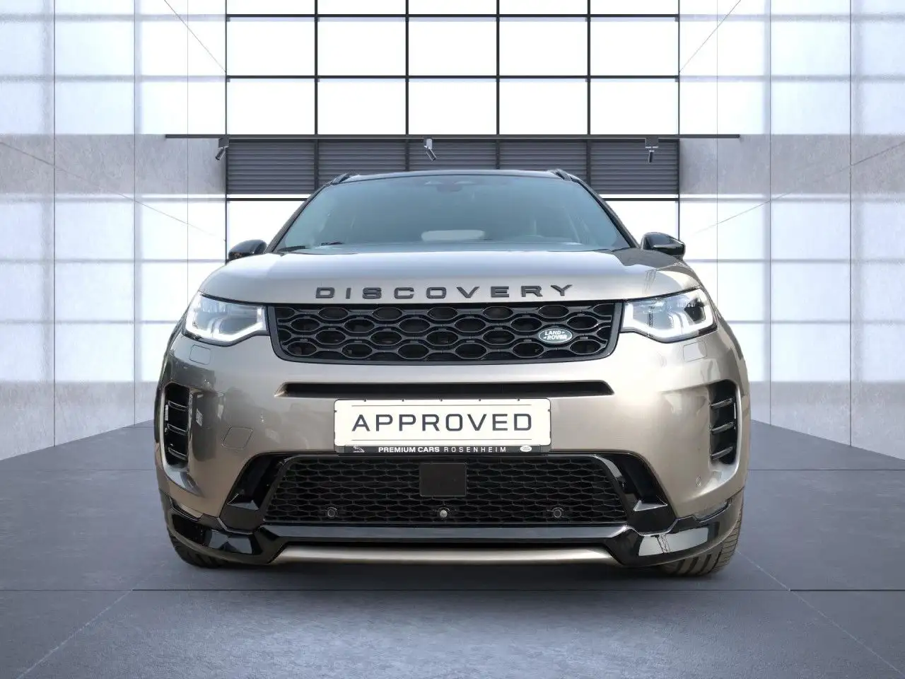 Land Rover Discovery Sport P250 Dynamic SE Pano/AHK Bluetooth — Vehicle gallery 16