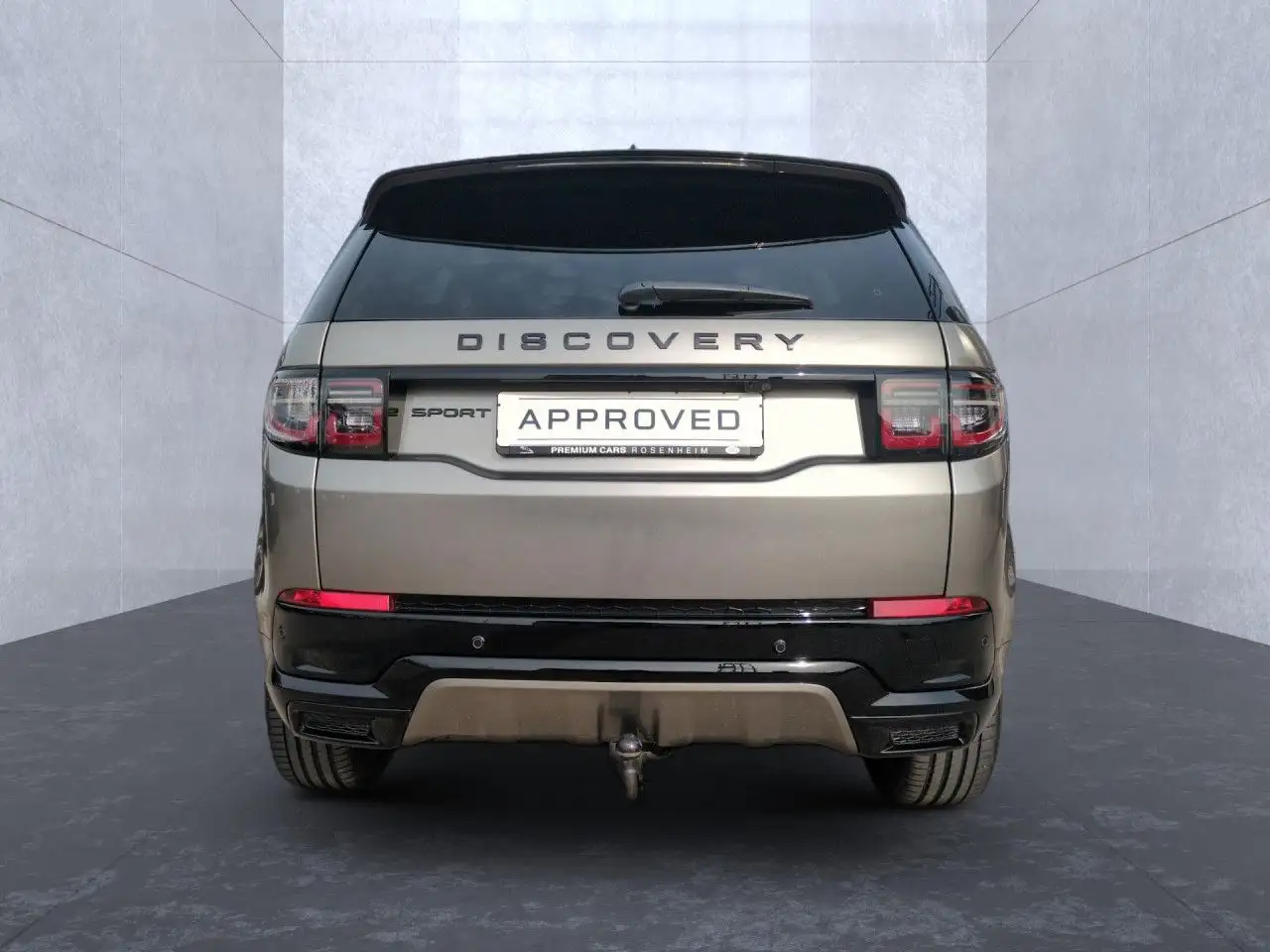 Land Rover Discovery Sport P250 Dynamic SE Pano/AHK Bluetooth — Vehicle gallery 19