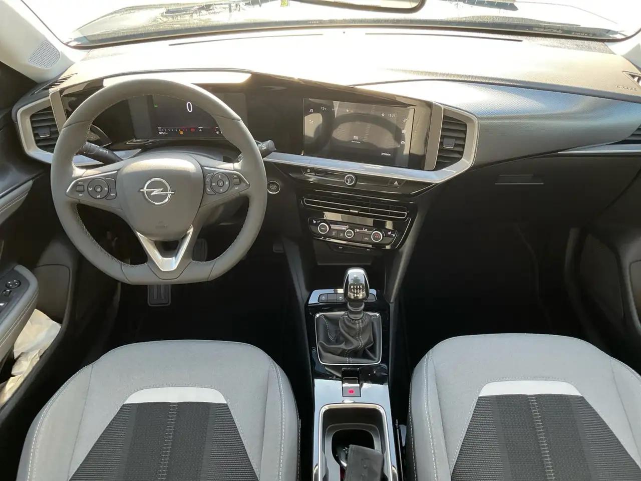Opel Mokka 1.2 Turbo Elegance wenig KM Kauftipp! — Vehicle gallery 12